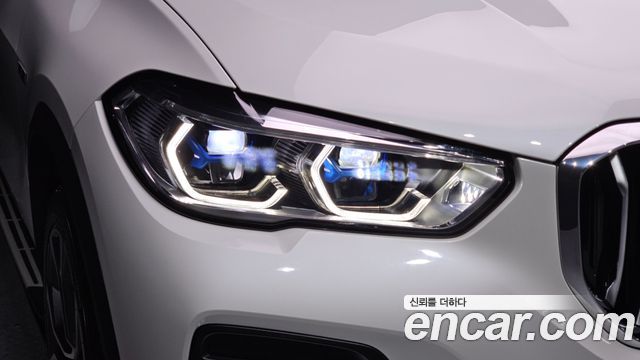 BMW X5 2023 — photo 8