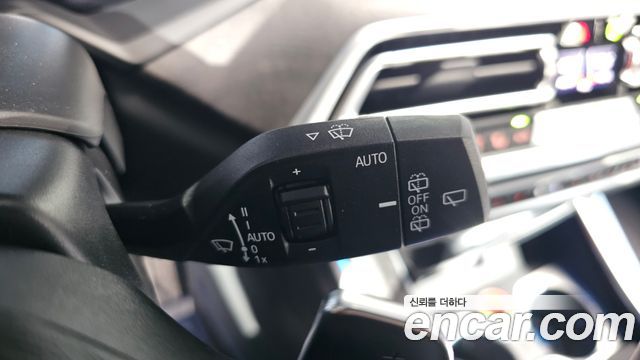 BMW X5 2023 — photo 28