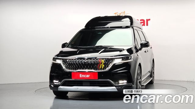 Kia Canival 2023 — photo 3