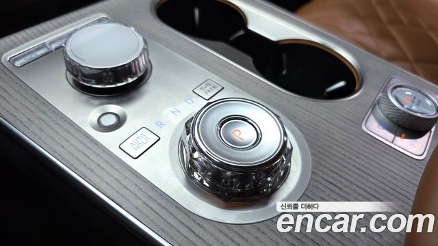 Genesis GV80 2024 — photo 12