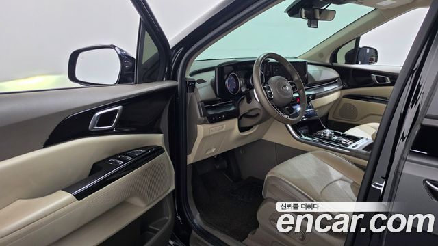 Kia Canival 2021 — photo 13