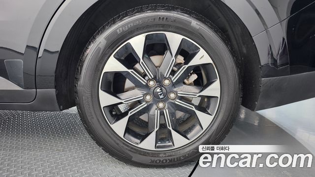 Kia Canival 2021 — photo 7