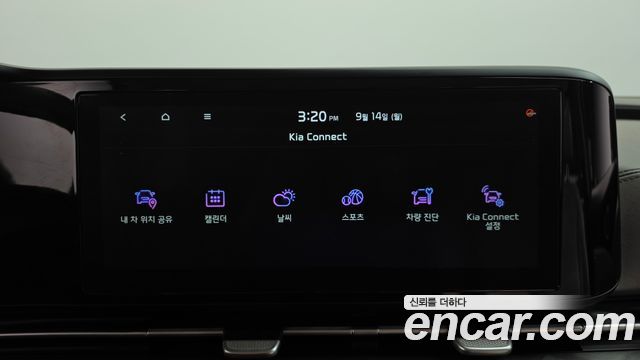 Kia Canival 2021 — photo 29