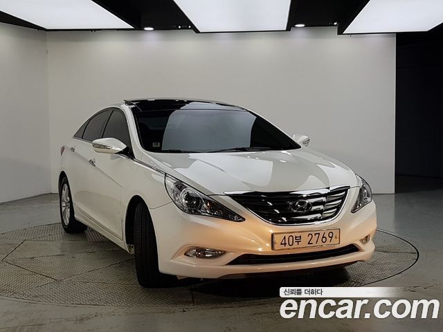 Hyundai Sonata 2011 — photo 3