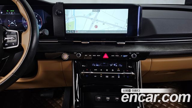 Kia Canival 2023 — photo 21