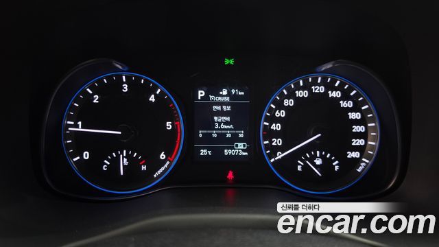 Hyundai Kona 2018 — photo 11