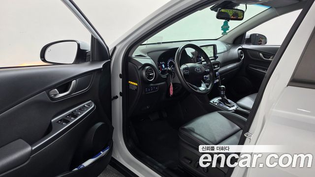 Hyundai Kona 2018 — photo 13