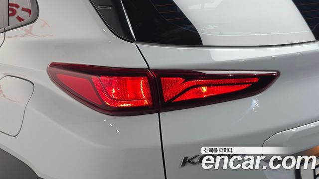 Hyundai Kona 2018 — photo 9