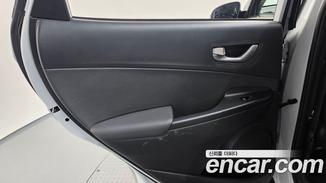 Hyundai Kona 2018 — photo 15