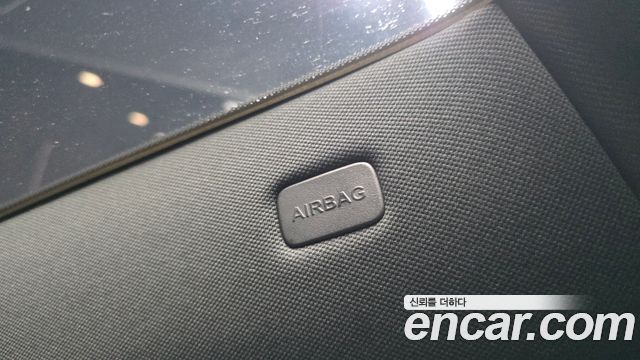 Mercedes-Benz S-Class 2023 — photo 24