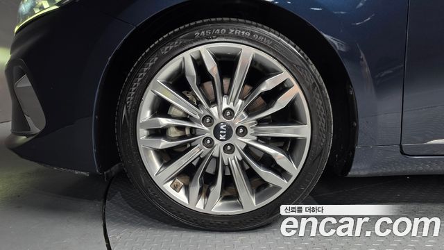 Kia K7 2020 — photo 5