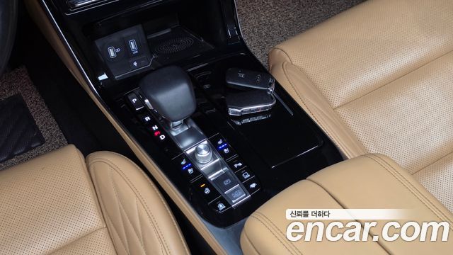 Kia K7 2020 — photo 12