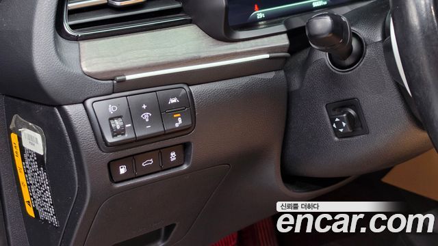 Kia K7 2020 — photo 22