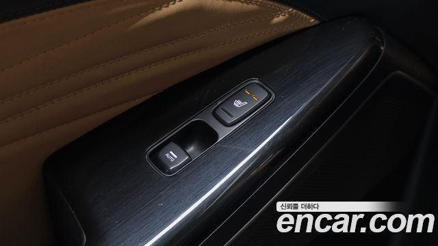 Kia K7 2020 — photo 27