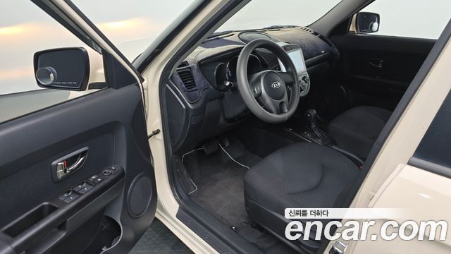 Kia Soul 2011 — photo 13