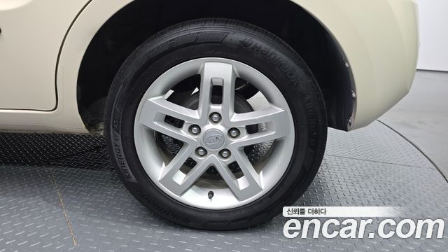 Kia Soul 2011 — photo 7