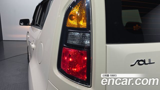 Kia Soul 2011 — photo 9