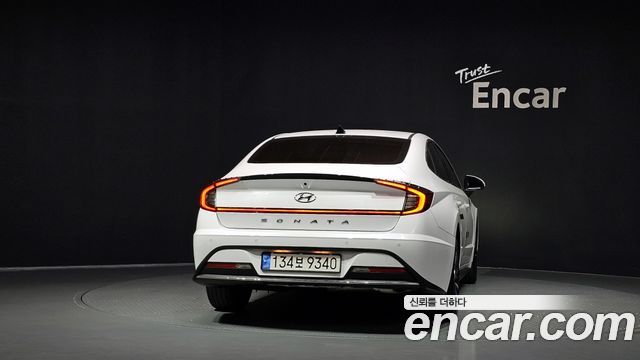 Hyundai Sonata 2023 — photo 4