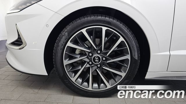 Hyundai Sonata 2023 — photo 5