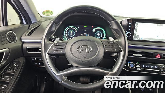 Hyundai Sonata 2023 — photo 19