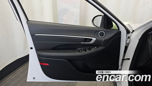 Hyundai Sonata 2023 — photo 14