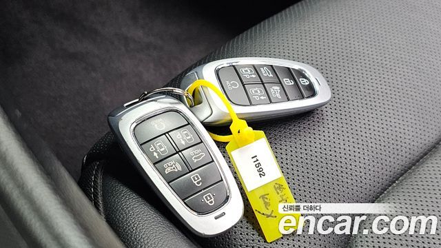 Hyundai Sonata 2023 — photo 34