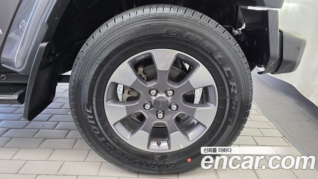Jeep Wrangler 2021 — photo 7