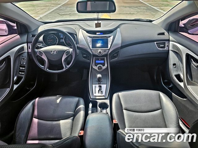 Hyundai AVANTE 2014 — photo 7