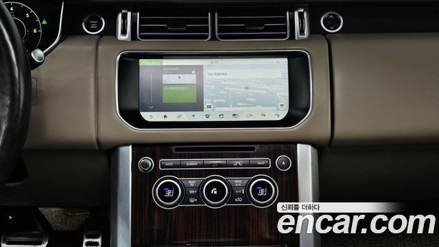 Land Rover Range Rover 2017 — photo 19
