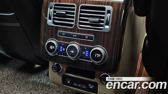 Land Rover Range Rover 2017 — photo 22