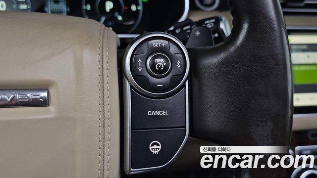 Land Rover Range Rover 2017 — photo 28