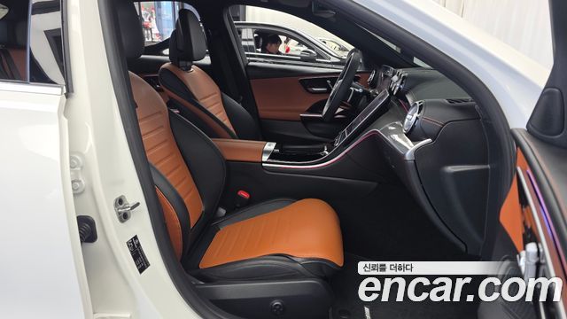 Mercedes-Benz C-Class 2026 — photo 17