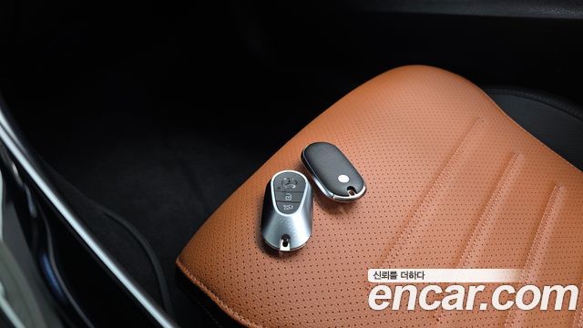 Mercedes-Benz C-Class 2026 — photo 29
