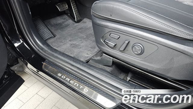 Kia Sorento 2023 — photo 29