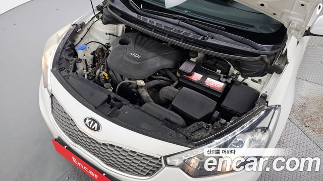 Kia K3 2013 — photo 6