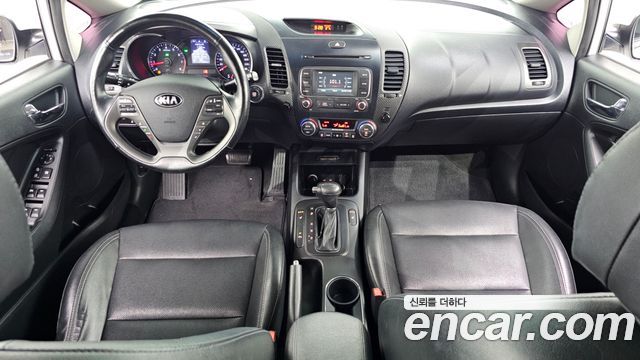 Kia K3 2013 — photo 7