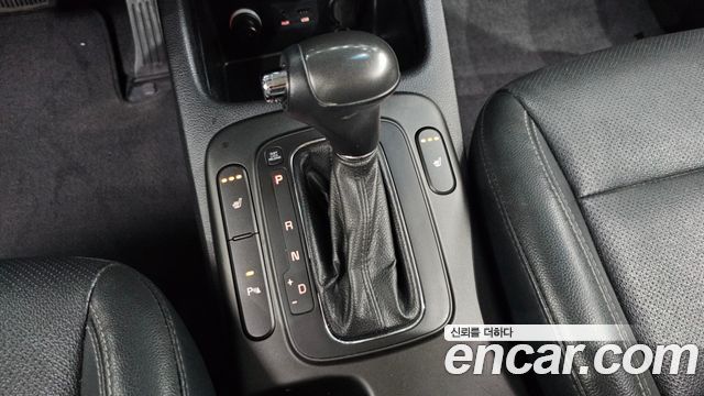Kia K3 2013 — photo 9