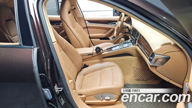 Porsche Panamera 2013 — photo 10
