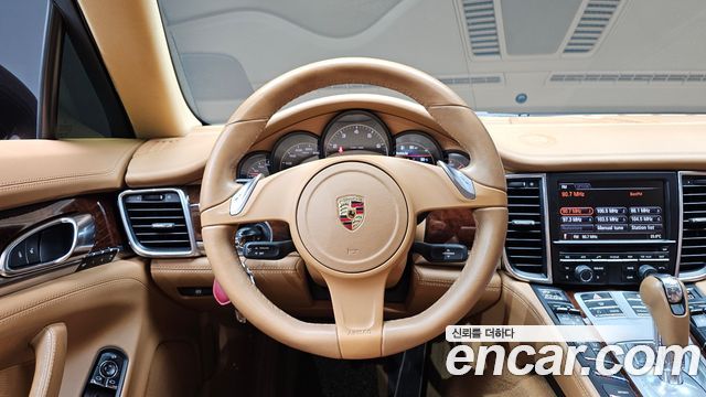 Porsche Panamera 2013 — photo 13