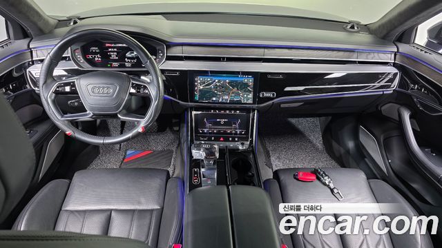 Audi A8 2021 — photo 10