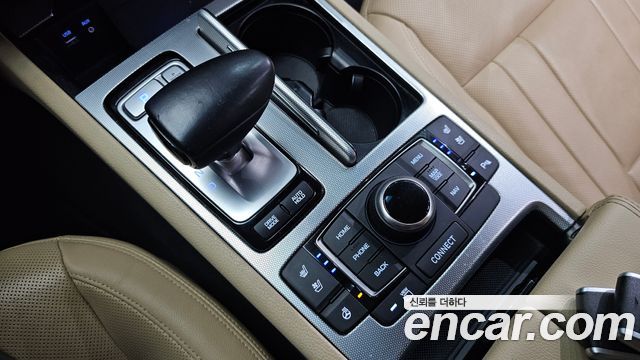 Genesis G80 2018 — photo 12