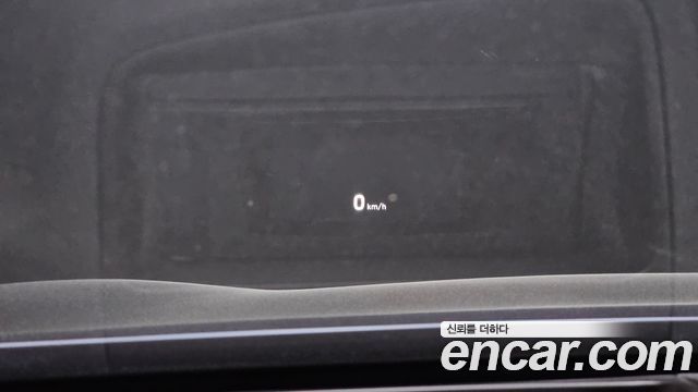 Genesis G80 2018 — photo 21