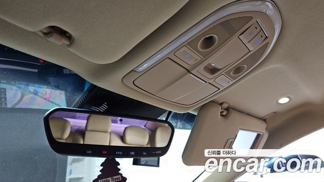Genesis G80 2018 — photo 25