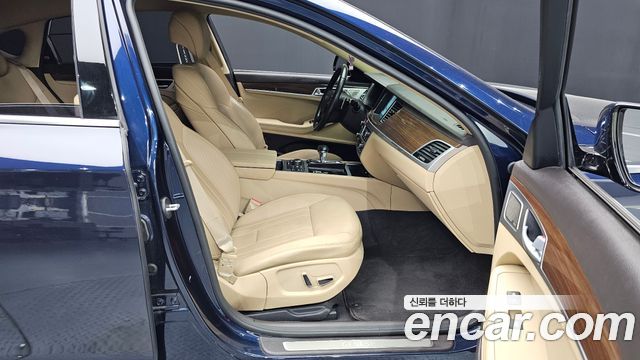 Genesis G80 2018 — photo 16