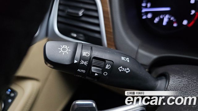 Genesis G80 2018 — photo 29