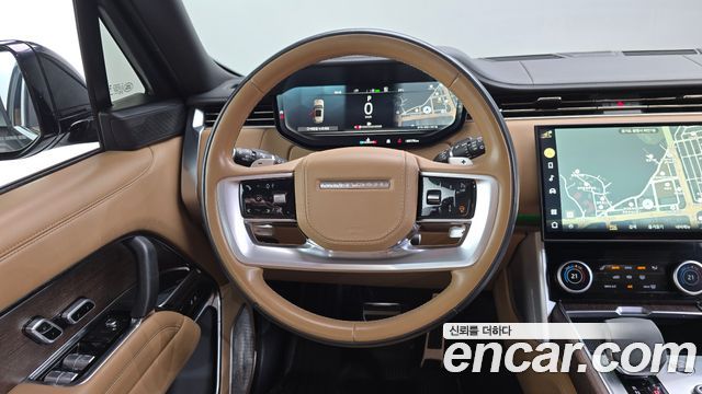 Land Rover Range Rover 2023 — photo 13