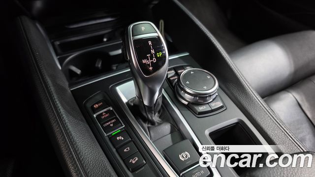 BMW X6 2016 — photo 9
