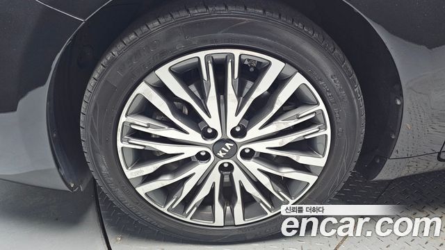 Kia K7 2020 — photo 5
