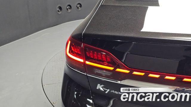 Kia K7 2020 — photo 9
