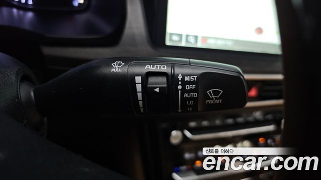 Kia K7 2020 — photo 32